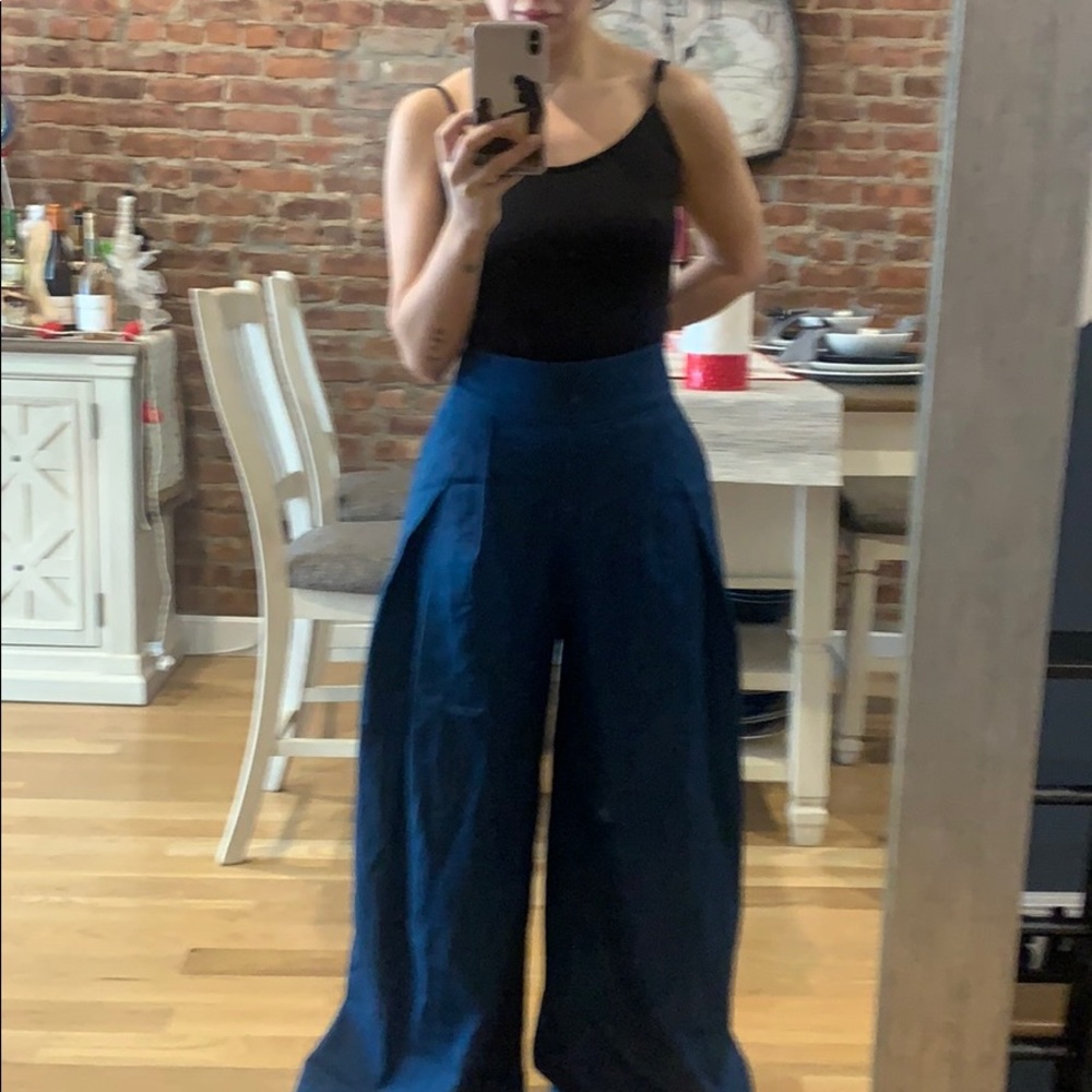Super flared pants - wayy to long for me